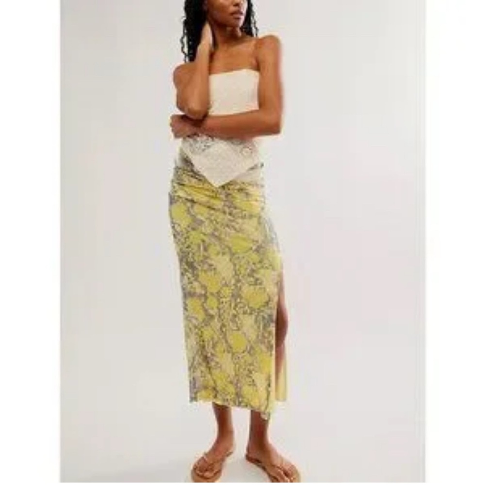 Free People Yellow Maxi Skirt with slit and lined.  Size Small NWT Waist 12 1/2